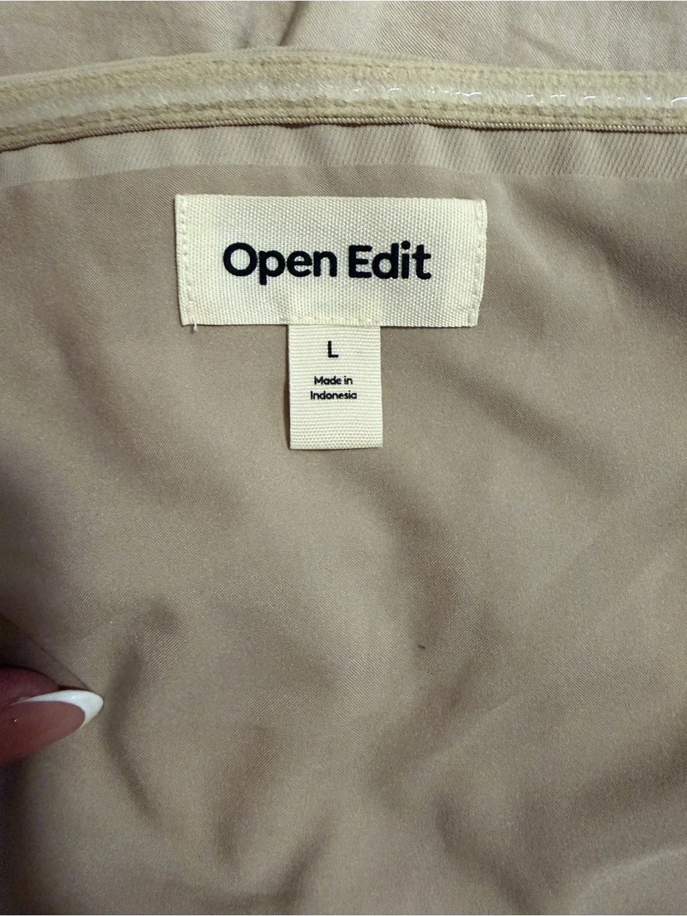 Neutral Beige Button-Front Structured Vest - Picture 6 of 6